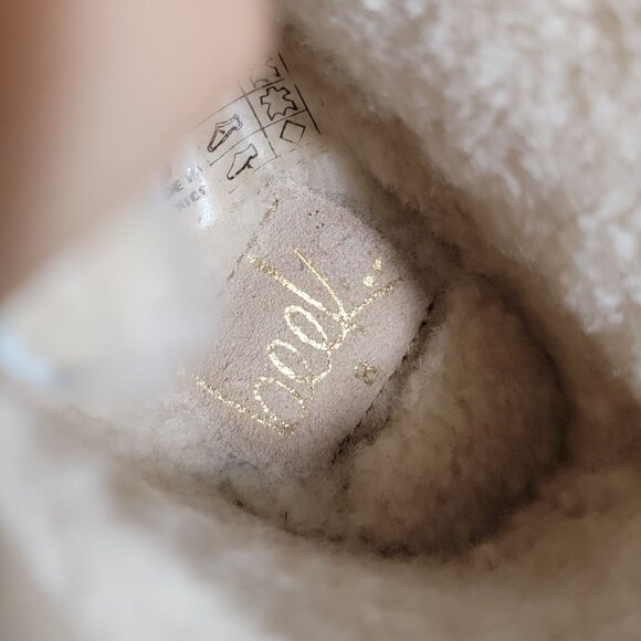 NEW Beek Alpine Swift Bootie Womens 8 Shearling Cozy Tan Suede Warm Outdoors - Picture 7 of 9